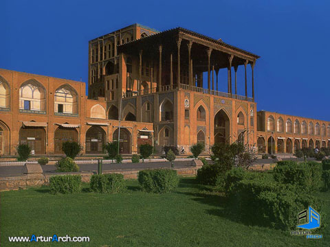 معماری نقش جهان